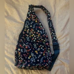 Vera Bradley sling bag